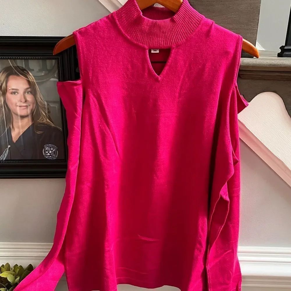 Susan Graver Fuchsia Mock Neck Cold Shoulder Sweater sz XL EUC